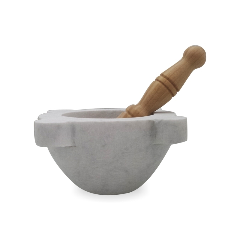 Acquista il mortaio in marmo per preparare il pesto nel modo tradizionale